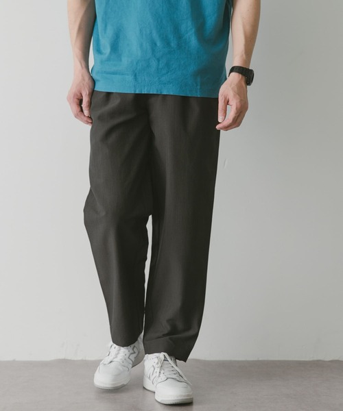 URBAN RESEARCH DOORS（アーバンリサーチドアーズ）の「『セットアップ対応』『吸水速乾』セオアルファワンタックトラウザー（その他パンツ・メンズ・モカ/チャコールグレー/ネイビー・MEDIUM/LARGE）」の11枚目の写真