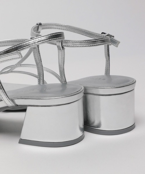 LOWRYS FARM（ローリーズファーム）の「ホソクロスサンダル　906572（サンダル・レディース・シルバー/ブラック/イエロー・MEDIUM/LARGE）」の13枚目の写真