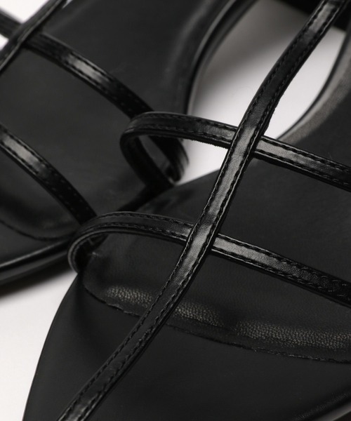 LOWRYS FARM（ローリーズファーム）の「ホソクロスサンダル　906572（サンダル・レディース・シルバー/ブラック/イエロー・MEDIUM/LARGE）」の21枚目の写真