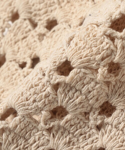 WARREN SCOTT（ワレーンスコット）の「【SHIPS別注】WARREN SCOTT:〈手洗い可能〉クロシェ ニット キャミ（ニット/セーター・レディース・ブラック/ナチュラル・ONE SIZE）」の3枚目の写真