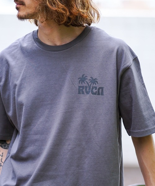 RVCA（ルーカ）の「RVCA メンズ  SUNDOWNER SS Ｔシャツ【2023年夏モデル】/ルーカバックプリント半袖Tシャツ（Tシャツ/カットソー・メンズ・ブルー/ブラウン/ホワイト・SMALL/MEDIUM/LARGE）」の18枚目の写真
