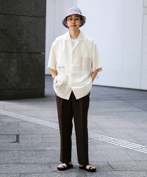 EDIFICE(エディフィス)の「【Tribu-To for LA BOUCLE】別注 アニマルズシャツ(シャツ/ブラウス・メンズ・ベージュ系その他/ベージュ・MEDIUM/LARGE)」の3枚目の写真
