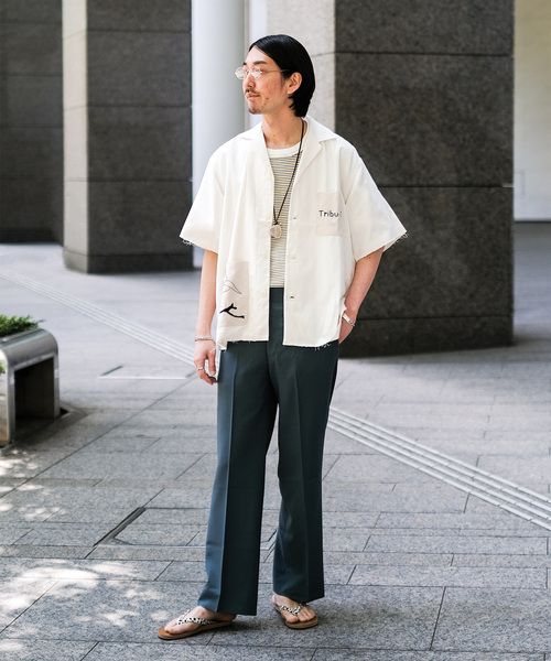 EDIFICE(エディフィス)の「【Tribu-To for LA BOUCLE】別注 アニマルズシャツ(シャツ/ブラウス・メンズ・ベージュ系その他/ベージュ・MEDIUM/LARGE)」の8枚目の写真