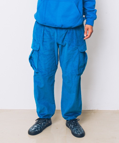 AlexanderLeeChang(アレキサンダーリーチャン)の「BC CORDUROY CARGO PANTS(カーゴパンツ・メンズ・ブラック/ブルー/バーガンディー・M/L/XL)」の2枚目の写真