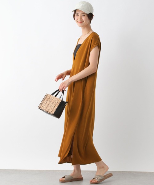 LEPSIM（レプシィム）の「カフタンロングワンピース　704279（ワンピース・レディース・ベージュ/ブラウン/ブラック・FREE）」の8枚目の写真