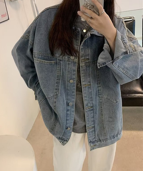 c.u.l（シーユーエル）の「ユニセックス オーバーサイズ ヴィンテージ風デニムジャケット culw522（デニムジャケット・レディース・ブルー・L/M/XL）」の9枚目の写真