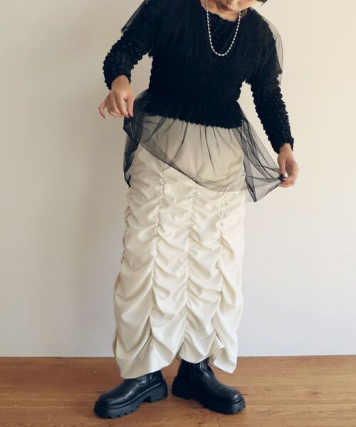 ur,Melty（ユアメルティー）の「裾シャーリングスカート（スカート・レディース・ナチュラル/イエロー/ブラック/ライトグレー・FREE）」の16枚目の写真