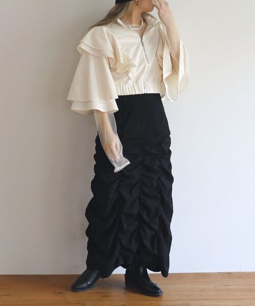 ur,Melty（ユアメルティー）の「裾シャーリングスカート（スカート・レディース・ナチュラル/イエロー/ブラック/ライトグレー・FREE）」の13枚目の写真
