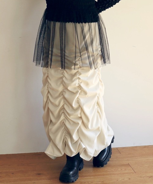 ur,Melty（ユアメルティー）の「裾シャーリングスカート（スカート・レディース・ナチュラル/イエロー/ブラック/ライトグレー・FREE）」の3枚目の写真