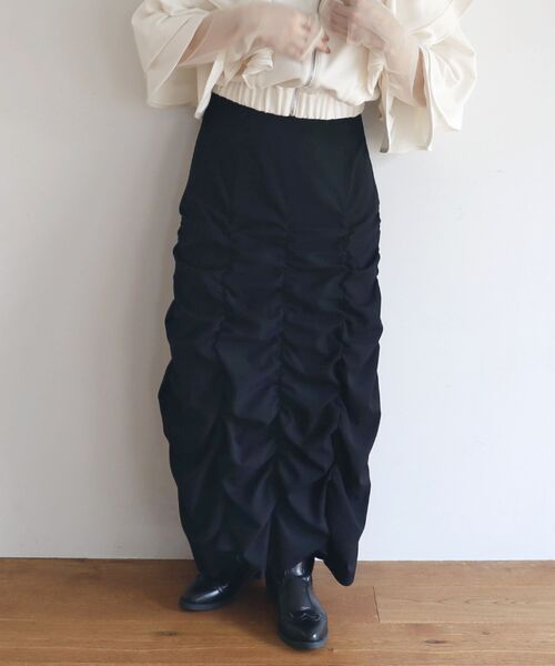 ur,Melty（ユアメルティー）の「裾シャーリングスカート（スカート・レディース・ナチュラル/イエロー/ブラック/ライトグレー・FREE）」の18枚目の写真