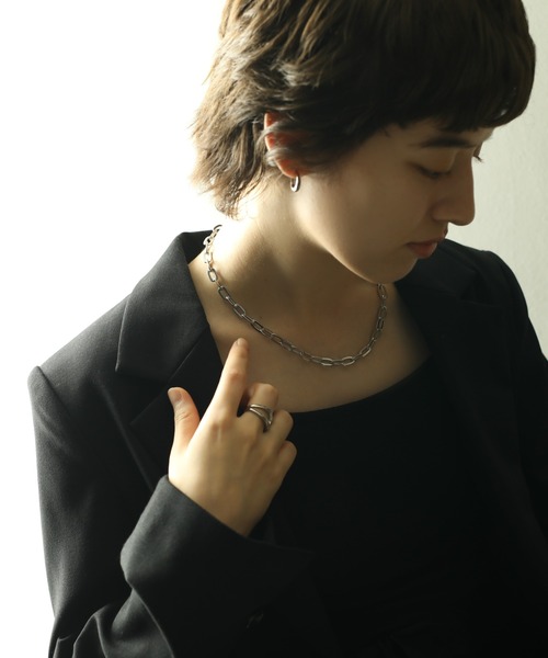 ORLEAN（オルレアン）の「金属アレルギー対応 ボリュームマンテルチェーンネックレス サージカルステンレス（ネックレス・レディース・ゴールド/シルバー・フリー）」の3枚目の写真