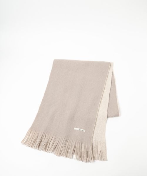 mysty woman(ミスティウーマン)の「リバーシブル無地ストール 961435(マフラー・レディース・ブラック/グレー系その他/ピンク/アイボリー・FREE)」の17枚目の写真