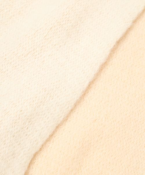 mysty woman(ミスティウーマン)の「リバーシブル無地ストール 961435(マフラー・レディース・ブラック/グレー系その他/ピンク/アイボリー・FREE)」の6枚目の写真