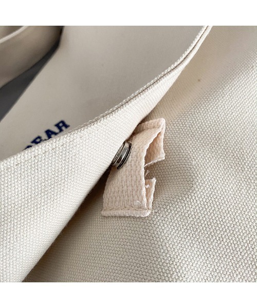 mushwear(マッシュウェア)の「ベアキャンバスショルダー(メッセンジャーバッグ・メンズ・ブラック/ホワイト/ブラウン・FREE)」の9枚目の写真