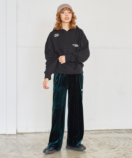 PBLIM（ページボーイリム）の「PBLIM/ポケットバルーンシルエットパーカー（パーカー・レディース・オフホワイト/ブラック・SMALL/MEDIUM）」の9枚目の写真