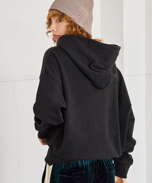 PBLIM（ページボーイリム）の「PBLIM/ポケットバルーンシルエットパーカー（パーカー・レディース・オフホワイト/ブラック・SMALL/MEDIUM）」の14枚目の写真