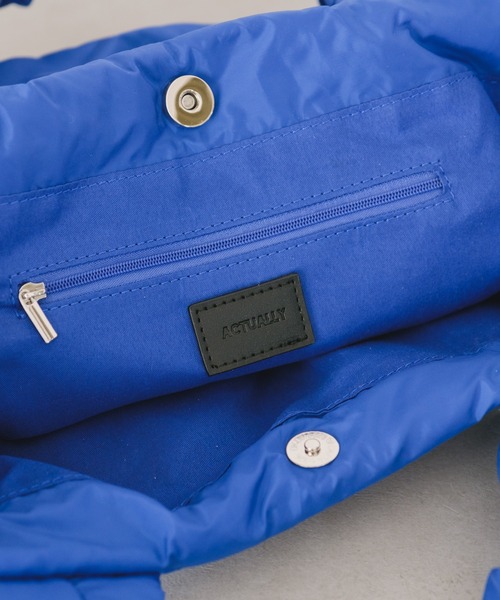 Actually（アクチュアリー）の「中綿ミニトート（トートバッグ・レディース・ブラック/ブルー/グレイッシュベージュ/ベージュ・フリー）」の15枚目の写真