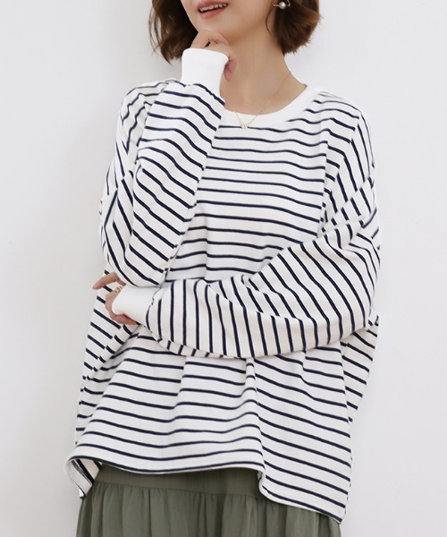 Doux Belle(ドゥーベル)の「ボーダーゆるロングTシャツ(Tシャツ/カットソー・レディース・ブラック/ブラウン/グレー/ホワイト/イエロー・FREE)」の2枚目の写真