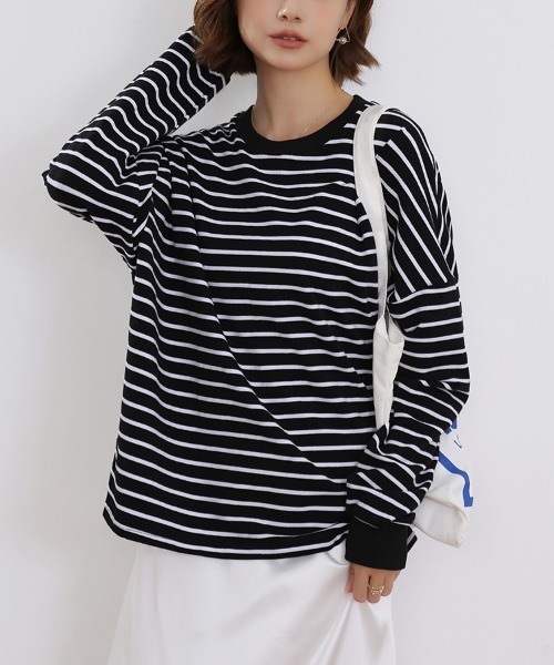 Doux Belle(ドゥーベル)の「ボーダーゆるロングTシャツ(Tシャツ/カットソー・レディース・ブラック/ブラウン/グレー/ホワイト/イエロー・FREE)」の22枚目の写真