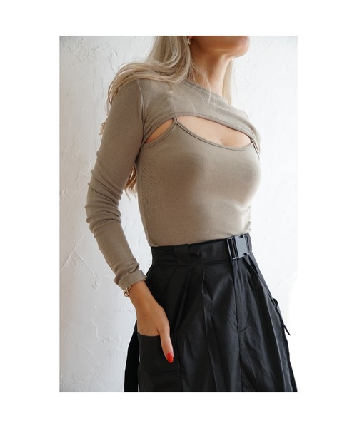 ODORATA（オドラタ）の「フェイクレイヤードPO（Tシャツ/カットソー・レディース・ブラック/ベージュ・FREE）」の11枚目の写真