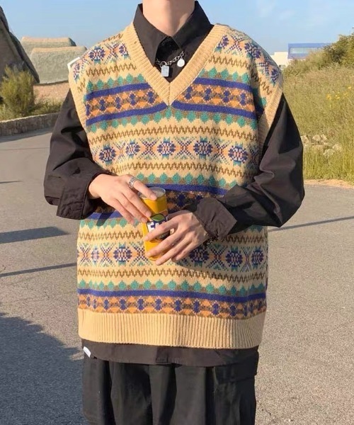SEN TOKYO（セントーキョー）の「ノルディック柄ルーズVネックセーターベスト（ベスト・メンズ・ベージュ/ブルー・M/L/XL）」の14枚目の写真