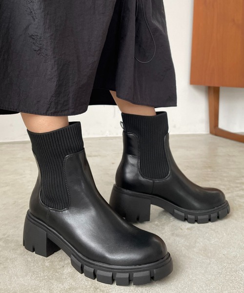 210nouve（トゥージュヌーブ）の「トラックソールソックスブーツ（ブーツ・レディース・ベージュ/ブラック・39/36/38/37）」の10枚目の写真