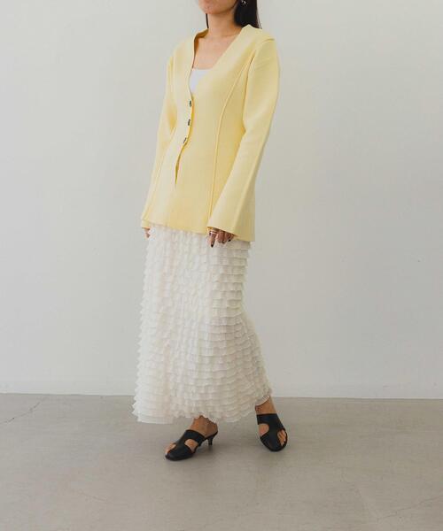 EMMEL REFINES（エメルリファインズ）の「＜EMMEL REFINES＞EM シェイプド Vネック カーディガン（カーディガン/ボレロ・レディース・ホワイト/クリーム/ベージュ・FREE）」の6枚目の写真