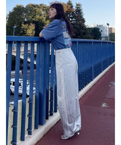 MURUA（ムルーア）の「テクノプリントTシャツ（Tシャツ/カットソー・レディース・ホワイト/ダークグレー/ブルー・FREE）」の11枚目の写真