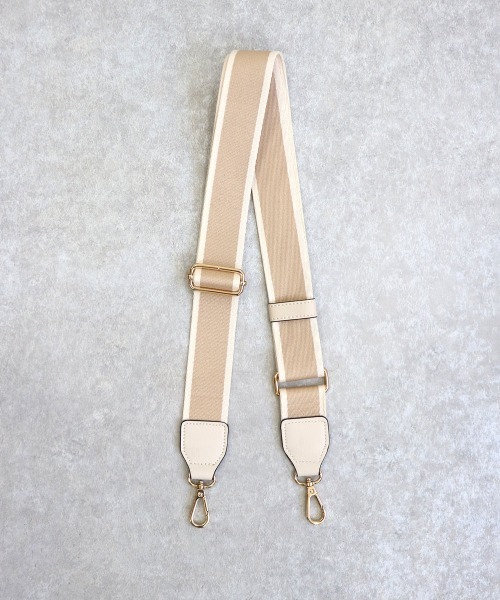 MIAN （ミアン）の「ラインテープショルダーベルト（ショルダーバッグ・レディース・ブラック/セージグリーン/チャコールグレー/ホワイト/ブラック系その他/ブラック×ブラック/ベージュ・FREE）」の10枚目の写真