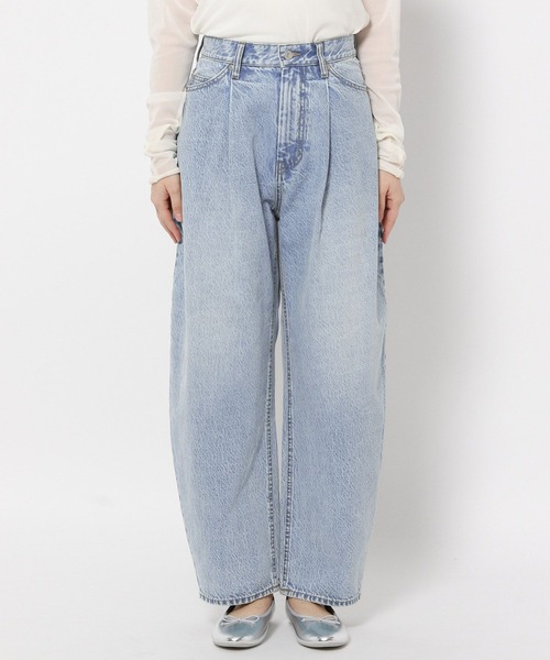 LOWRYS FARM（ローリーズファーム）の「ＣＯＮＥ／カーブパンツ　991523（デニムパンツ・レディース・ブラック/ブルー/ブルー系その他・MEDIUM/LARGE）」の4枚目の写真