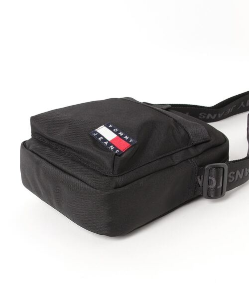 tommy jeans（トミー ジーンズ）の「デイリーリポーターバッグ