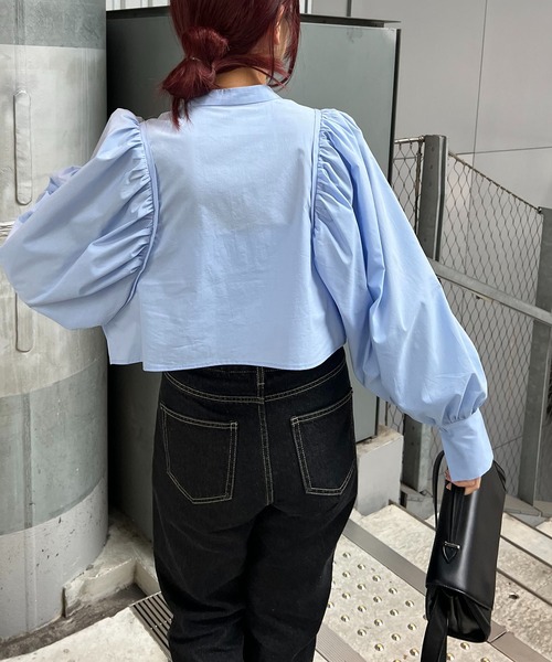 CAPRICIEUX LE'MAGE（カプリシューレマージュ）の「クロップパフ