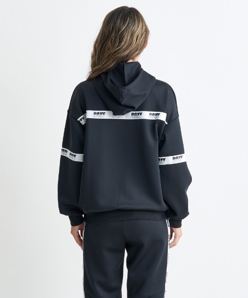 ROXY(ロキシー)の「MY WAY ZIP HOODIE/ロキシー速乾UVカット付きドルマンスリーブジップフーディ(スウェット・レディース・ホワイト/ブラック/グレー・LARGE/MEDIUM/SMALL)」の9枚目の写真