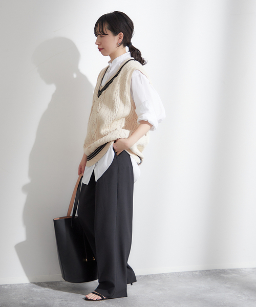 journal standard L'essage(ジャーナルスタンダードレサージュ)の「《別注》【ILL ONE EIGHTY/イル ワンエイティ】TILDEN VEST:ベスト(ベスト・レディース・ブラック/グリーン・MEDIUM)」の3枚目の写真