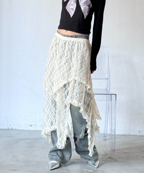 Y2K SYNAPSE FACTORY（ワイツーケー シナプスファクトリー）の「レースイレギュラーカットスカート（スカート・レディース・アイボリー・FREE）」の3枚目の写真
