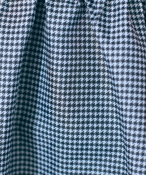 marun(マルン)の「<大きいサイズ> サイドオープンミニキャミソールワンピース marun(ワンピース・レディース・ホワイト×ブラック/ブラック・L/LL/3L/4L/5L)」の19枚目の写真