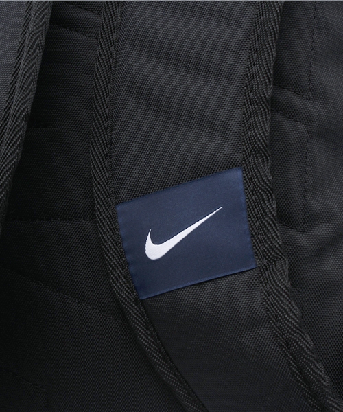 NIKE(ナイキ)の「WEGO/NIKE ブラジリア7バックパック(バックパック/リュック・メンズ・ブラック/ネイビー・FREE)」の9枚目の写真