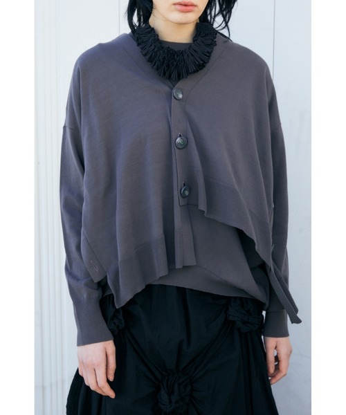 ENFOLD（エンフォルド）の「Mille-feuille Necklace（ネックレス・レディース・ホワイト/ブラック・38）」の3枚目の写真