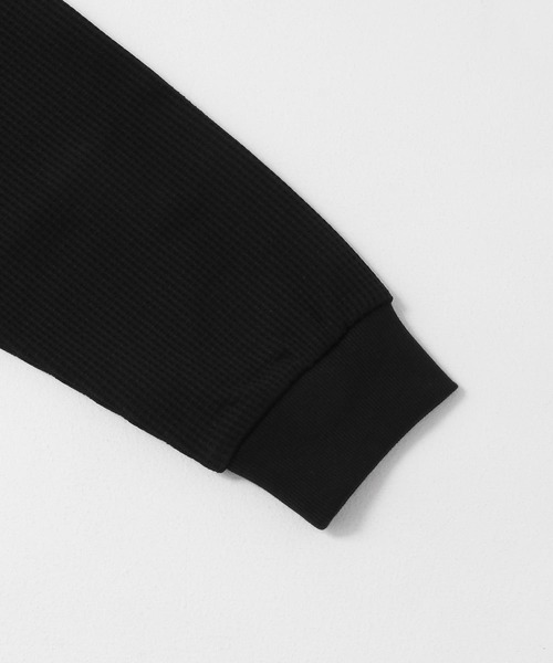 EKAL（エカル）の「『吸水速乾/UVカット』AIRFLEXワッフルロングスリーブTシャツ（Tシャツ/カットソー・メンズ・ブラック/ホワイト・LARGE/MEDIUM）」の20枚目の写真