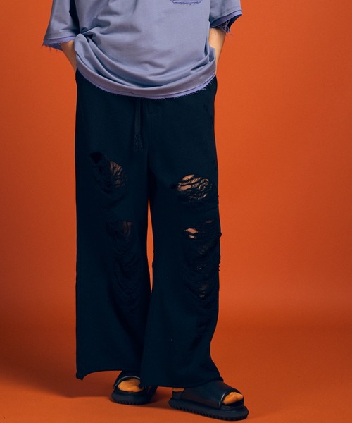 MAISON SPECIAL（メゾンスペシャル）の「Sweat Distressed Wide