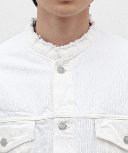 EDIFICE（エディフィス）の「【TATAMASS / タタマス】スタンドカラー トラッカージャケット（デニムジャケット・メンズ・ホワイト/ブラック・MEDIUM/LARGE）」の20枚目の写真