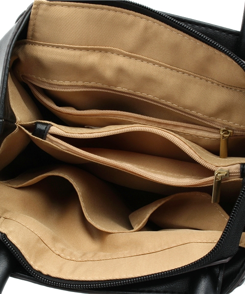 CIAOPANIC（チャオパニック）の「【Ciaopanic】　ヒネリフラップ2WAYショルダー（ショルダーバッグ・レディース・ブラック/キャメル・FREE）」の3枚目の写真