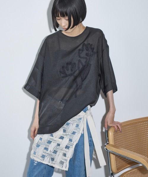 フラワーコード刺繍シアーTOPS &レイヤードフリルTシャツ フラワーコード刺繍シアーTOPS &レイヤードフリルTシャツ