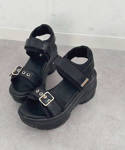 apres jour（アプレジュール）の「バックルスポサン【ZOZOTOWN限定アイテム】（サンダル・レディース・ブラック/オフホワイト・SMALL/MEDIUM/LARGE）」の2枚目の写真