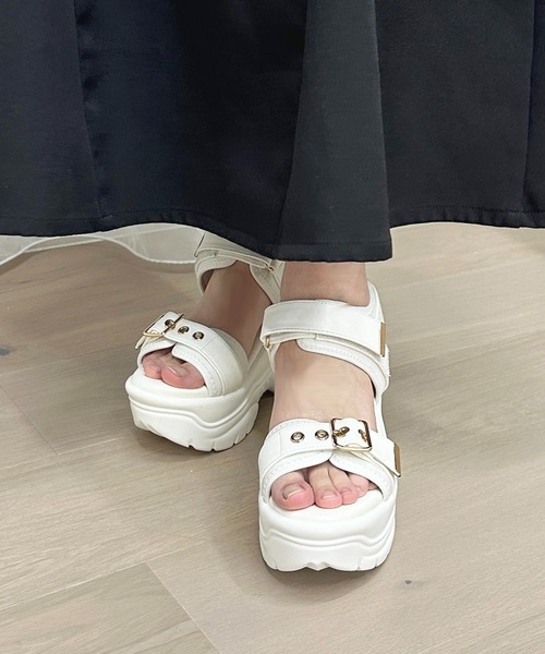 apres jour（アプレジュール）の「バックルスポサン【ZOZOTOWN限定アイテム】（サンダル・レディース・ブラック/オフホワイト・SMALL/MEDIUM/LARGE）」の12枚目の写真