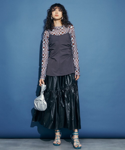 uyu.(ウユ)の「Nuance Design Sheer Tops / ニュアンスデザインシアートップス 【uyu./ウユ】(Tシャツ/カットソー・レディース・ベージュ系その他2/ブルー系/ベージュ/ブラック/グレー・FREE)」の12枚目の写真