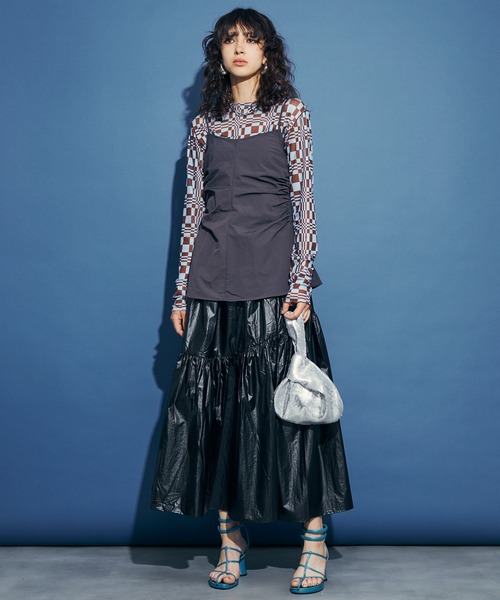 uyu.(ウユ)の「Nuance Design Sheer Tops / ニュアンスデザインシアートップス 【uyu./ウユ】(Tシャツ/カットソー・レディース・ベージュ系その他2/ブルー系/ベージュ/ブラック/グレー・FREE)」の13枚目の写真