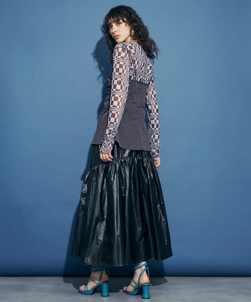 uyu.(ウユ)の「Nuance Design Sheer Tops / ニュアンスデザインシアートップス 【uyu./ウユ】(Tシャツ/カットソー・レディース・ベージュ系その他2/ブルー系/ベージュ/ブラック/グレー・FREE)」の17枚目の写真