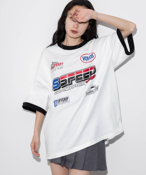 WEGO(ウィゴー)の「WEGO/レーシングロゴTシャツ(Tシャツ/カットソー・メンズ・ホワイト/ブラック・MEDIUM/LARGE)」の2枚目の写真
