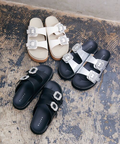 RETRO GIRL(レトロガール)の「ビジューベルトサンダル(サンダル・レディース・ブラック/シルバー/オフホワイト・LARGE/MEDIUM)」の4枚目の写真